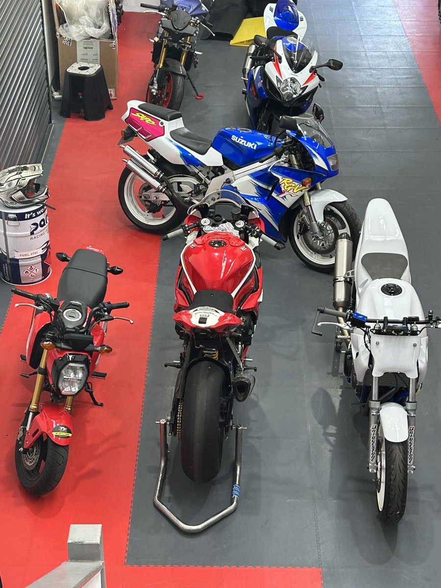 She’s in for decals at last ❤️