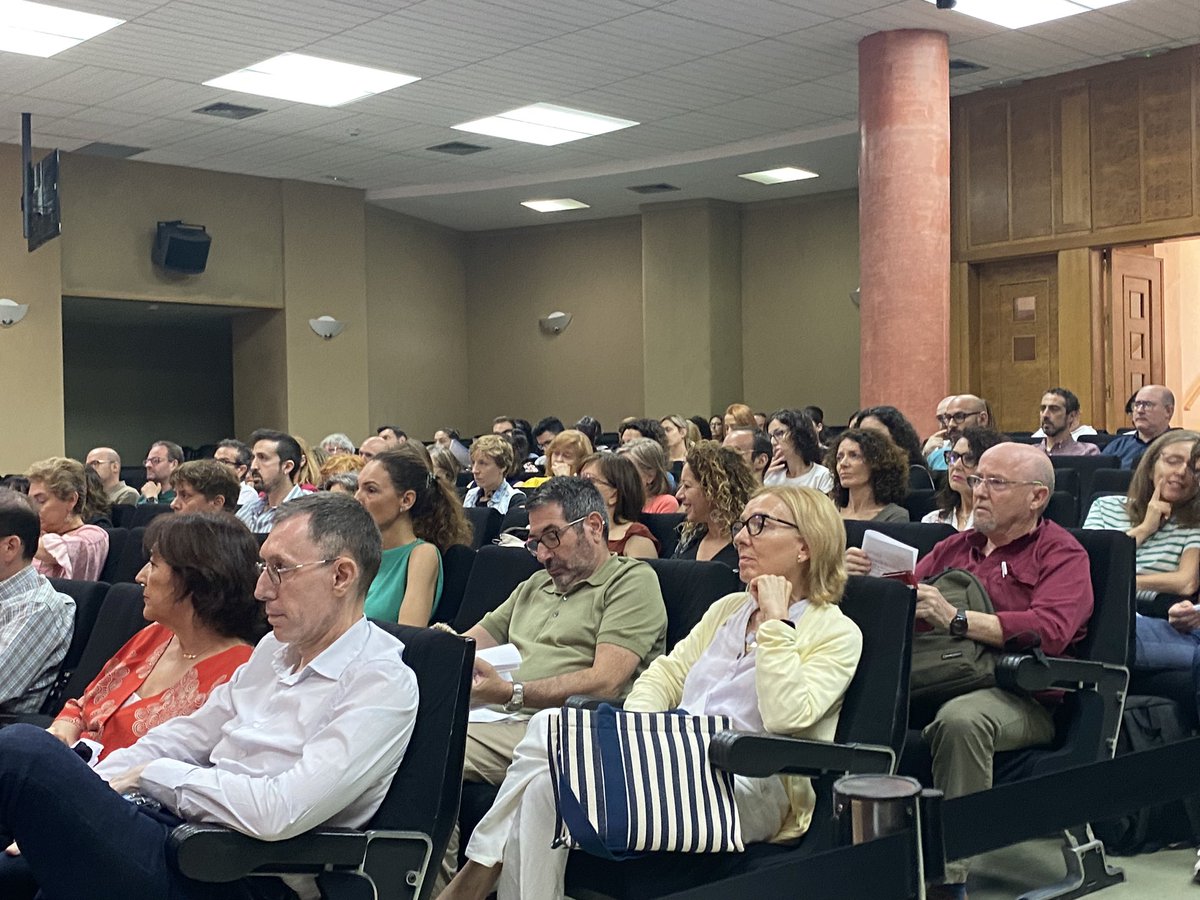 Comienza la #JornadaTDAH 2023 de implantación del Protocolo Andaluz de Atención a personas con TDAH. Fundamental los equipos locales y la coordinación de Salud, Educación, Servicios Sociales y el
Movimiento asociativo <a href="/saludand/">Consejería de Sanidad, Presidencia y Emergencias</a> <a href="/EducaAnd/">Consejería Desarrollo Educativo y FP</a> <a href="/IgualdadAND/">Inclusión Social, Juventud, Familias e Igualdad</a> <a href="/TDAH_ANDALUCIA/">FAHYDA</a> <a href="/EASPsalud/">Escuela Andaluza SP</a>