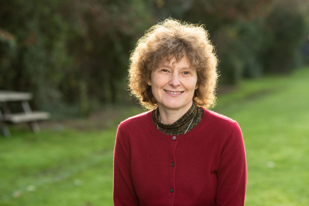 Congratulations to @EJMilnerGulland, who has been appointed a DBE for services to international biodiversity conservation! This highlights her direct contribution to conservation as well as her work enabling others around the world. More info 👇 bit.ly/3Nc8SQN