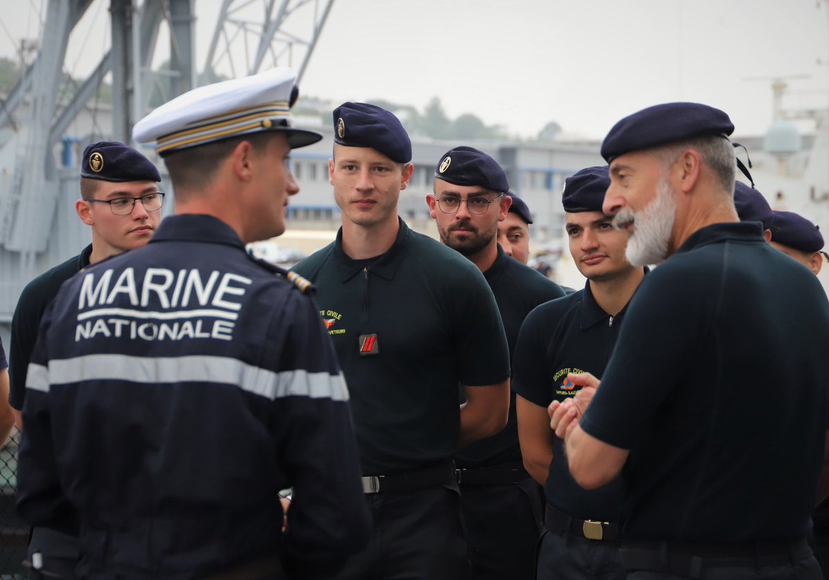 riisc_1's tweet image. 🧑‍🚒🤝⚓️ #Kodaly de l’#UIISC1 et #Vikings de la #FREMM sont partenaires depuis janvier. A bord, nos #militaires ont échangé sur leurs expériences opérationnelles, se sont entraînés lors d’un exercice de sécurité et effectué cette inoubliable navigation fluviale de Brest à Rouen.