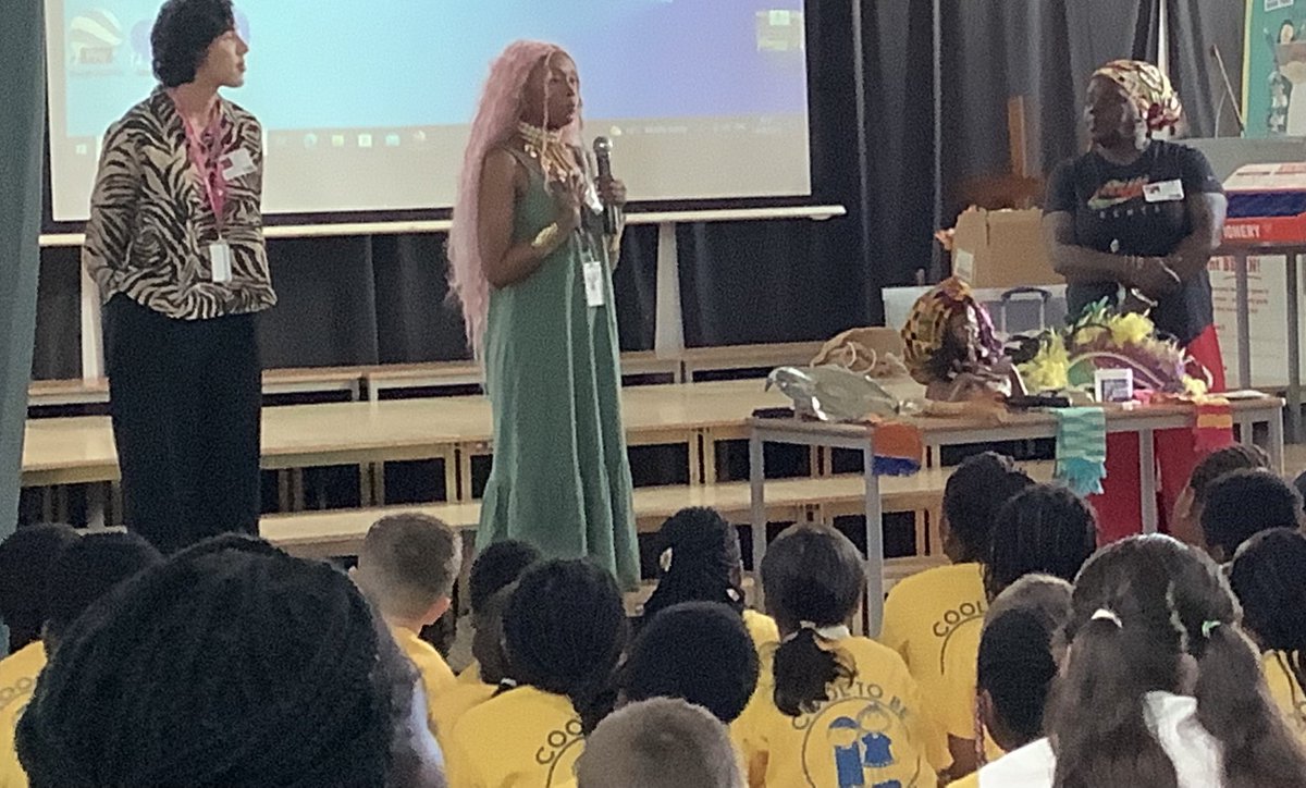 highachieverstm's tweet photo. To kick start our Aspire &amp; Achieve week, our first guests came in from the International Slave Museum. We learned all about the Trans Atlantic Slave Trade. #stmpshe #stmaspireandachieve23 #stmgeography #stmcommunity https://t.co/x298AqWbf2