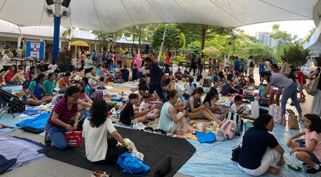 #UWCSEA Dover's Primary School families recently attended the Parents' Association's annual Cinepicnic event. Thank you to everyone who joined us and we hope you had a great night watching the 'Encanto', catching up, and hanging out at school at night time!