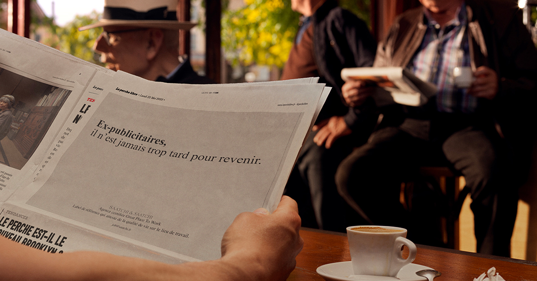 KMartenon's tweet image. .@saatchifrance est l'une des rares agences à avoir obtenu le label "Great Place to Work".

Alors pour attirer les anciens publicitaires qui ont quitté de job et de ville alors qu'il suffisait *peut-être* de changer d'agence, elle est allée les cibler... à la campagne! Bien vu.🎯