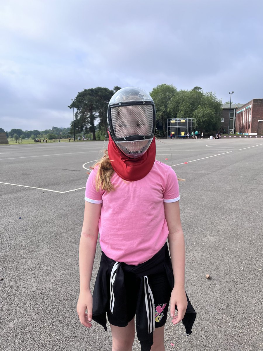 It’s our last day of our weekend adventure! First stop- fencing!!