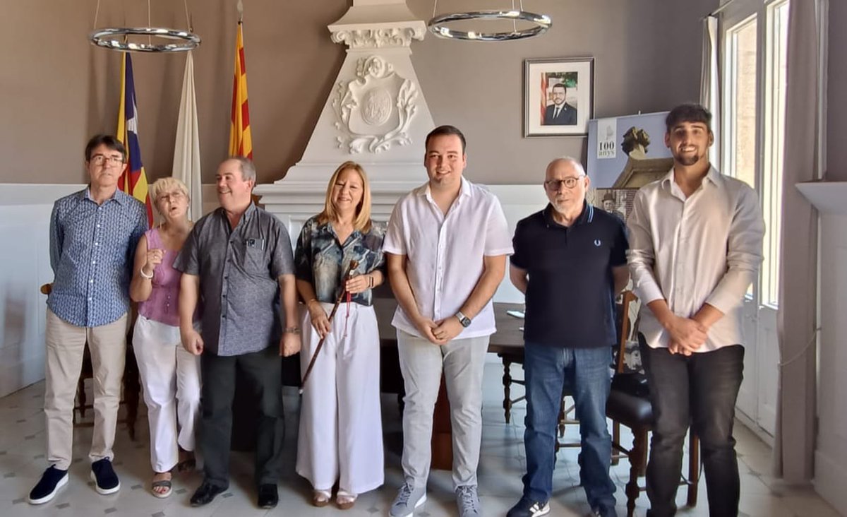 Imatge del Ple extraordinari de constitució del nou ajuntament que va tindre lloc el passat dissabte a la Sala de Plens, on fruit de les passades eleccions municipals, va estar proclamada de nou alcaldessa, Mercè Rubió.