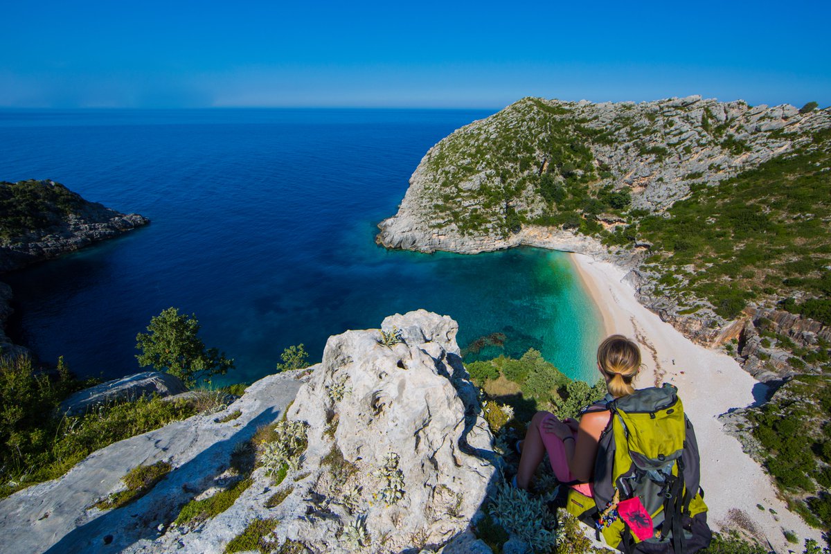 📍 Ready to dive into the blue water of one of the most beautiful and untouched bays in our country?
👉 Grama Bay 💙 a hidden paradise, one of the undisputed pearls of the Ionian coast 🌊

#DiscoveringthecolorofAlbania🌈
#VisitAlbania ✈️
#SmileAlbania 🙂
#Albania #Gramabay