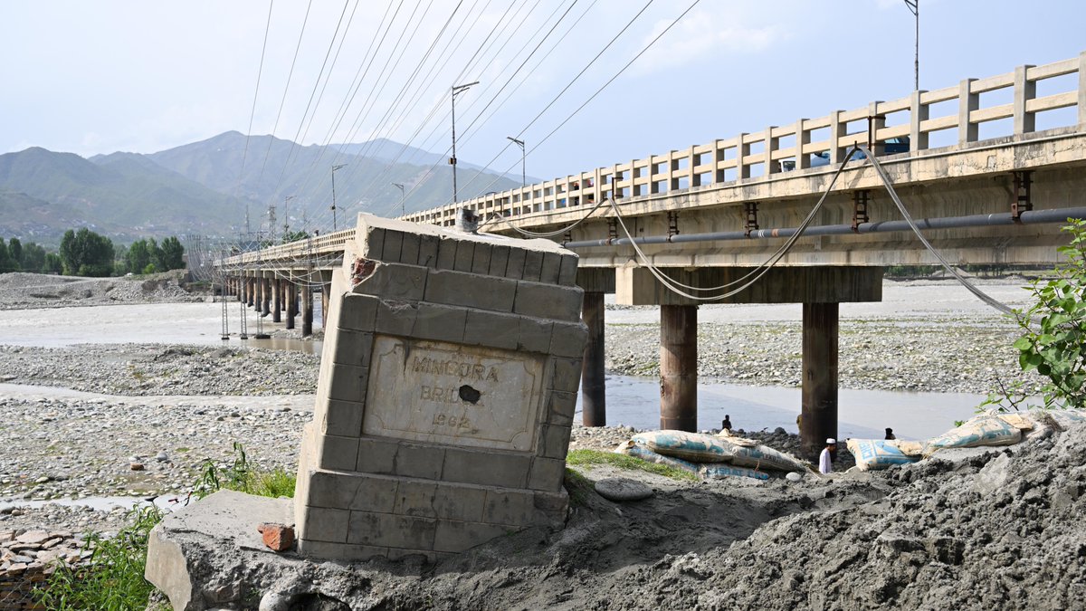 SEEDinPakistan's tweet image. 1/5 We are working with @GovernmentKP to develop #ClimateResilientInfrastructure designs after recent floods. Our field team conducted an assessment of critical infrastructure assets in KP, prioritizing those most at risk from future climate change events.
#InfrastructureRecovery