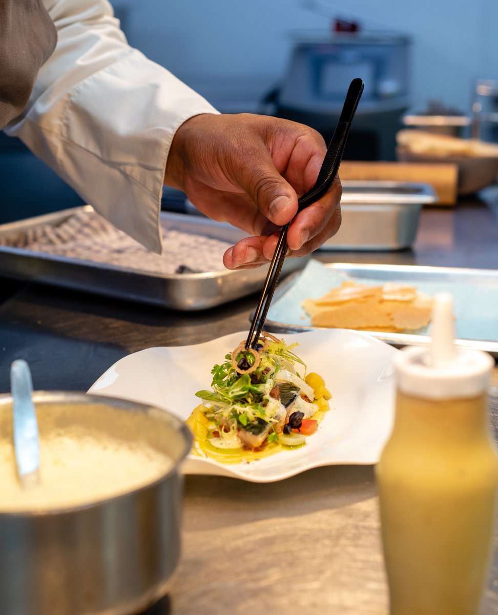 Lympstone Manor tweet media