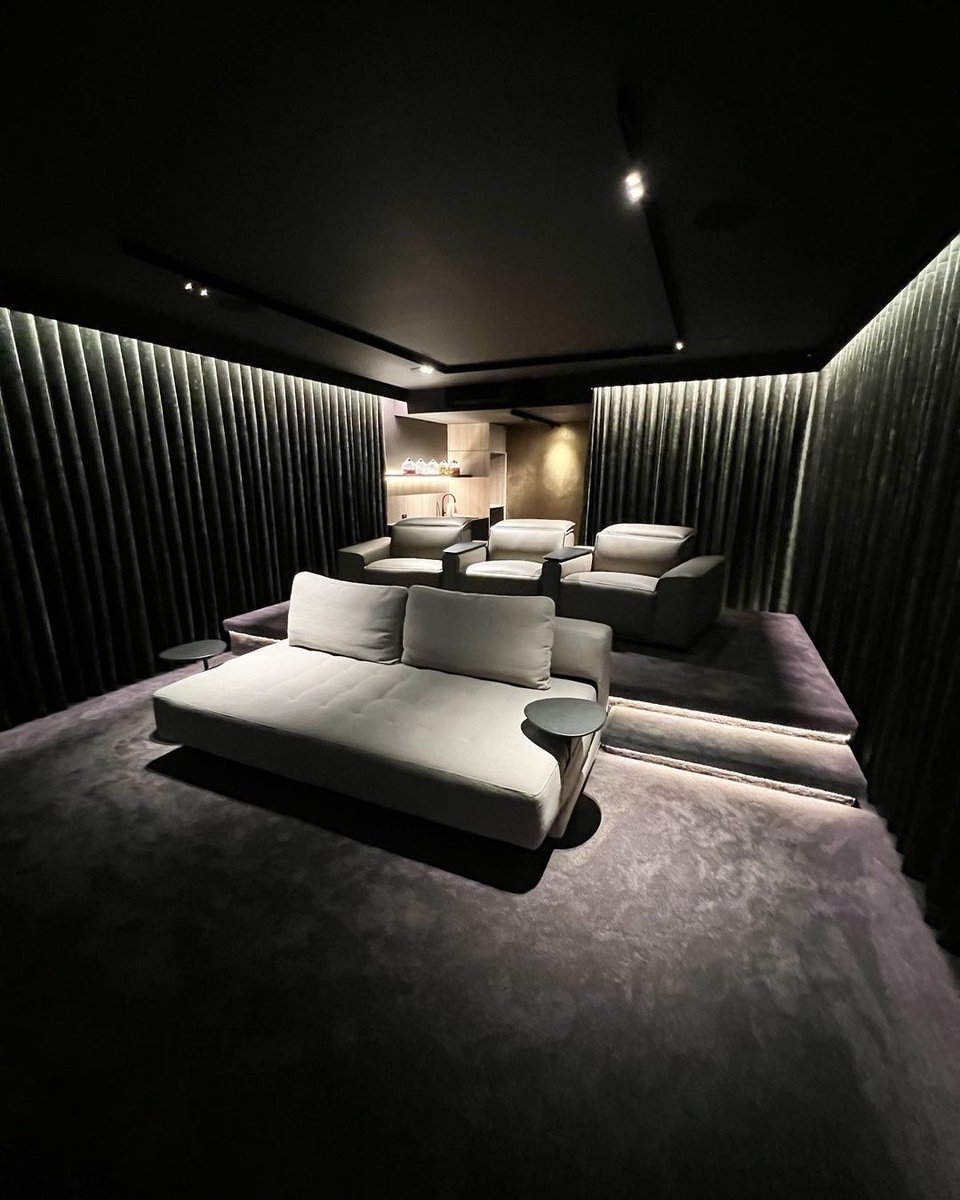 Silent Gliss UK (@silentglissuk) on Twitter photo Home Theatre Luxury. Installed by <a href="/shade/">Hydro Del Rey</a>.collective, this is a great example of how curtains can be both stylish and functional to create the perfect home cinema.
📸 <a href="/shade/">Hydro Del Rey</a>.Collective
#wavecurtains #shadingsystems #interiordesignideas #interiorinspo #interiordesign #homecinema Home Theatre Luxury. Installed by <a href="/shade/">Hydro Del Rey</a>.collective, this is a great example of how curtains can be both stylish and functional to create the perfect home cinema.
📸 <a href="/shade/">Hydro Del Rey</a>.Collective
#wavecurtains #shadingsystems #interiordesignideas #interiorinspo #interiordesign #homecinema