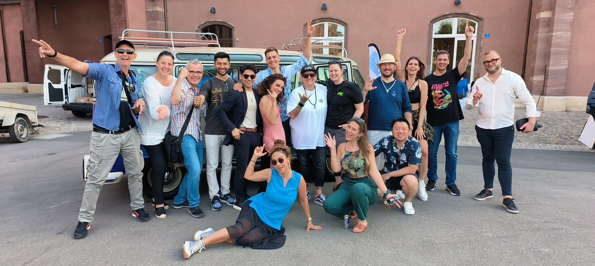 Gm Fam shout out to whoever was at #ArtBasel NFT side event organised by @swissnftassoc, @SNGLR_NFT,  @SwissMetaverse and others. 

We loved😍 hosting all the amazing artists, creators and more than 200 visitors from all around. The @Cryptobus_FM was a lot of fun!