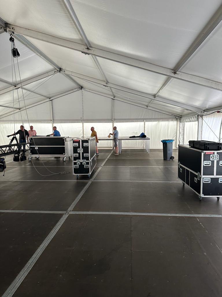 sportingrou's tweet image. De opbouw is begonnen jubileum week @vv_GAVC