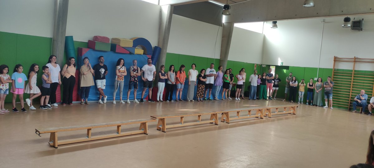 Avui hem fet dansa en família i ha estat una experiència molt emocionant!! Moltes gràcies a tothom.  Hem gaudit moltíssim!!!! <a href="/interseccions__/">Interseccions El Prat</a> <a href="/ajelprat/">Ajuntament del Prat</a> <a href="/ElPratEducacio/">El Prat Educació</a>
