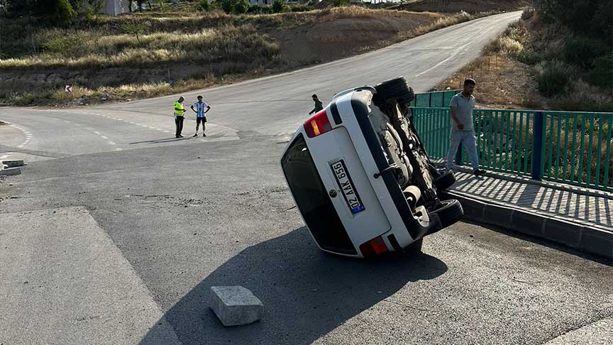 gozdetvcomtr's tweet photo. Aynı yolda bir haftada 3 araç takla attı 
https://t.co/Py4IGaq5jY https://t.co/N8QQI2z1N8