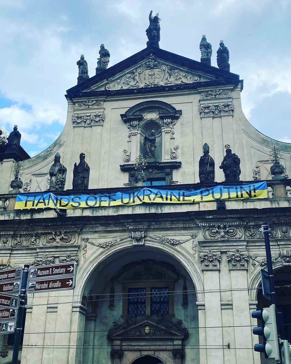AlexandraSeem13's tweet image. Hands off Ukraine, Putin ✌️🇺🇦🫶 #Praque