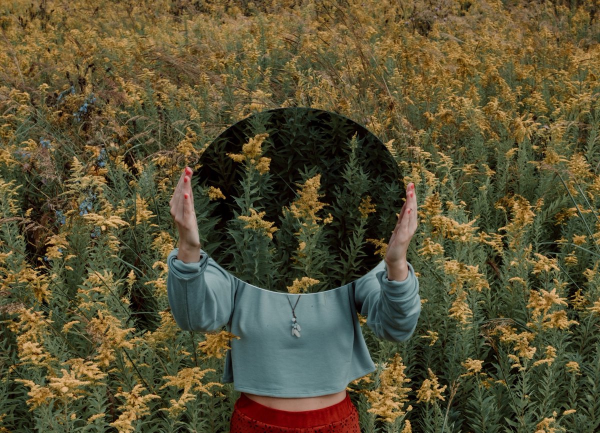 [#Social 🟣] 

Connaissez-vous le fonctionnement des clauses miroirs dans le secteur culturel ? 🤔

🪞 Les clauses miroirs protègent les droits des artistes et assurent un traitement équilibré.

👉Découvrez notre article à ce sujet juste ici : bit.ly/3p1JPYL 

#Culture