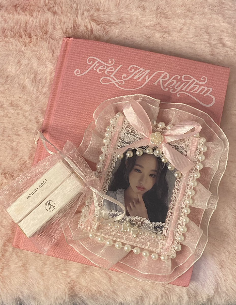 wonyricdiary's tweet photo. ༻ #mailsforme ༺
hello @doIlmiu 🥹 wonyoung aros sw arrived to me safely ! thank you sm for the smooth transaction and for letting me adopt her :) shes my all time superrr prio 😭😭😭 i promise to shower her with all my love 🫂 till our next transaction ^^
#wyceipt https://t.co/n4WlsE5SI7