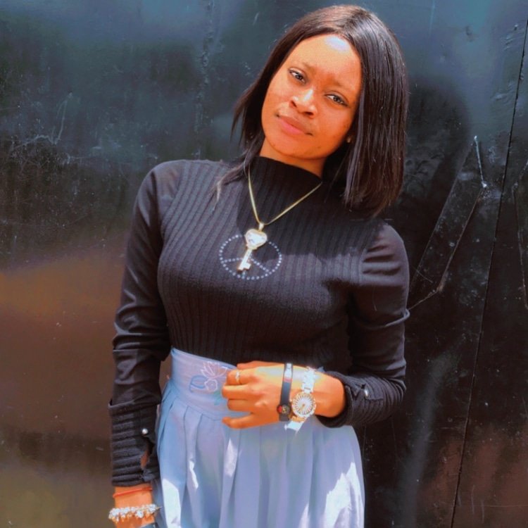 Talatu_Natti's tweet photo. #NewProfilePic https://t.co/cWBb4p7Wr0
