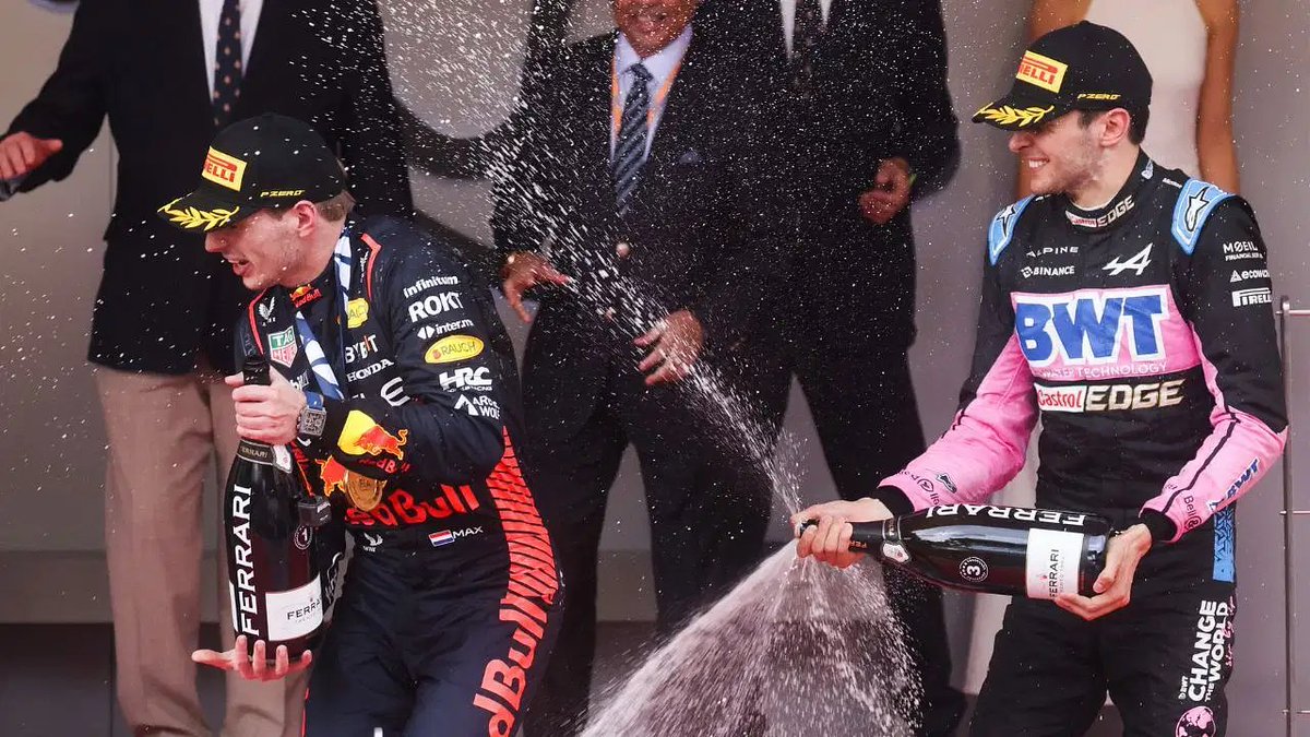 RBR_Daily's tweet image. 🗣️ | Esteban Ocon says he would be fighting Max for the World Championship if they had the same car

"Sure, I see myself fighting with Verstappen fighting for a World Cup if we had the same car. Now Max is doing an incredible job, he is dominating with Red Bull"