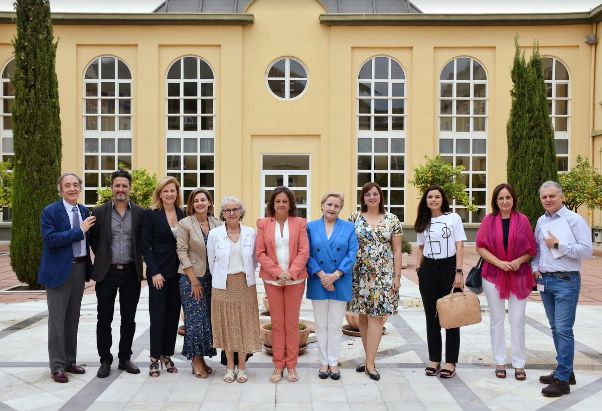 Seguridad del Paciente (@practicaseguras) on Twitter photo 🔶#Andalucía <a href="/saludand/">Consejería de Salud y Consumo</a> pone en marcha una Escuela de Salud Para la Ciudadanía
🔸Hábitos de vida saludables
🔸Alfabetización sanitaria
🔸Empoderamiento ciudadano
🔸#SegPac
🔸Innovación a través de las tecnologías
🔸Recursos sanitarios de forma eficiente
📌juntadeandalucia.es/organismos/sal… 🔶#Andalucía <a href="/saludand/">Consejería de Salud y Consumo</a> pone en marcha una Escuela de Salud Para la Ciudadanía
🔸Hábitos de vida saludables
🔸Alfabetización sanitaria
🔸Empoderamiento ciudadano
🔸#SegPac
🔸Innovación a través de las tecnologías
🔸Recursos sanitarios de forma eficiente
📌juntadeandalucia.es/organismos/sal…