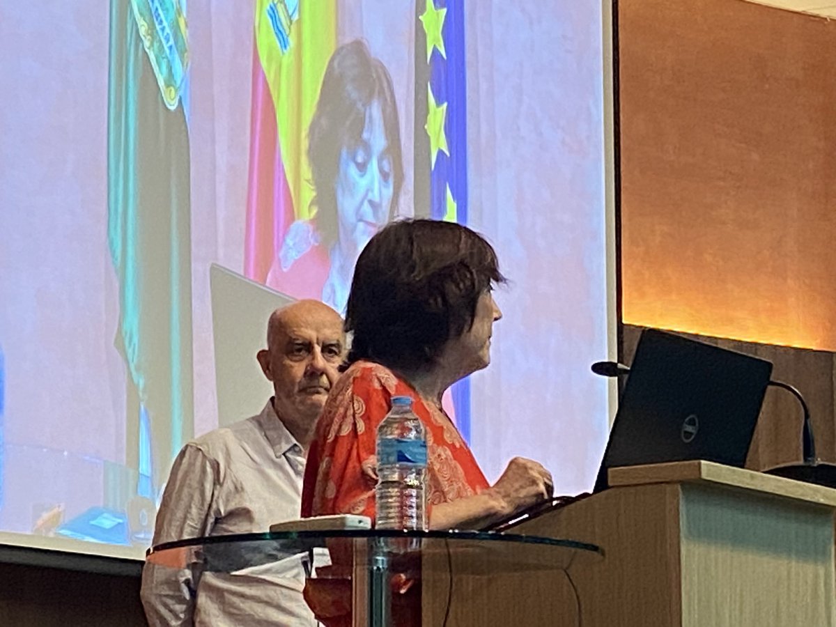 Amelia M tweet media