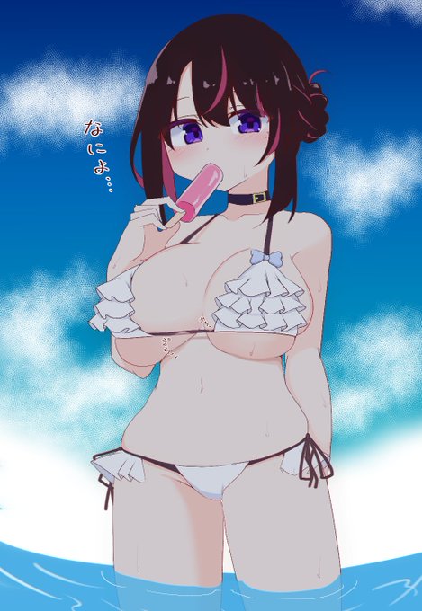 茉侑の水着が弾ける5秒前くらい 