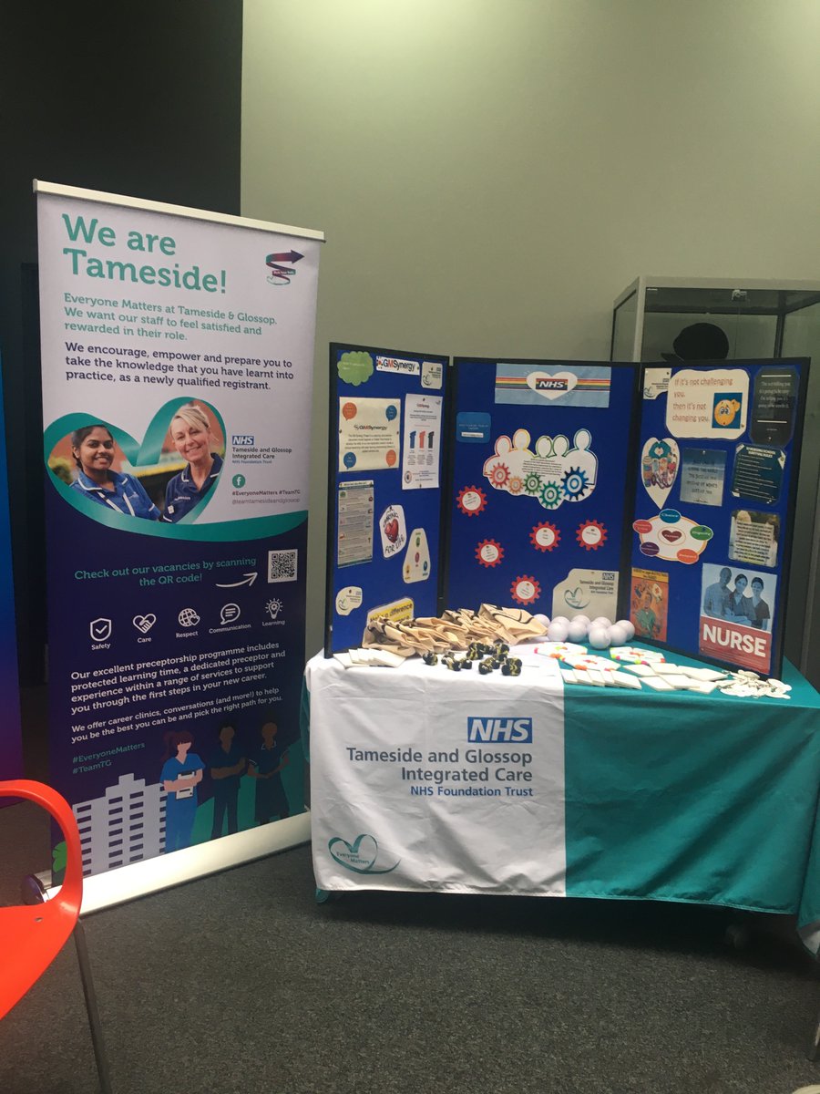 #PEFTeam have supported the University of Manchester Open Day last Saturday. We spoke to prospective learners and their parents who think about applying to study Nursing or Midwifery 

#UniversityofManchester #uom #TamesideNHS