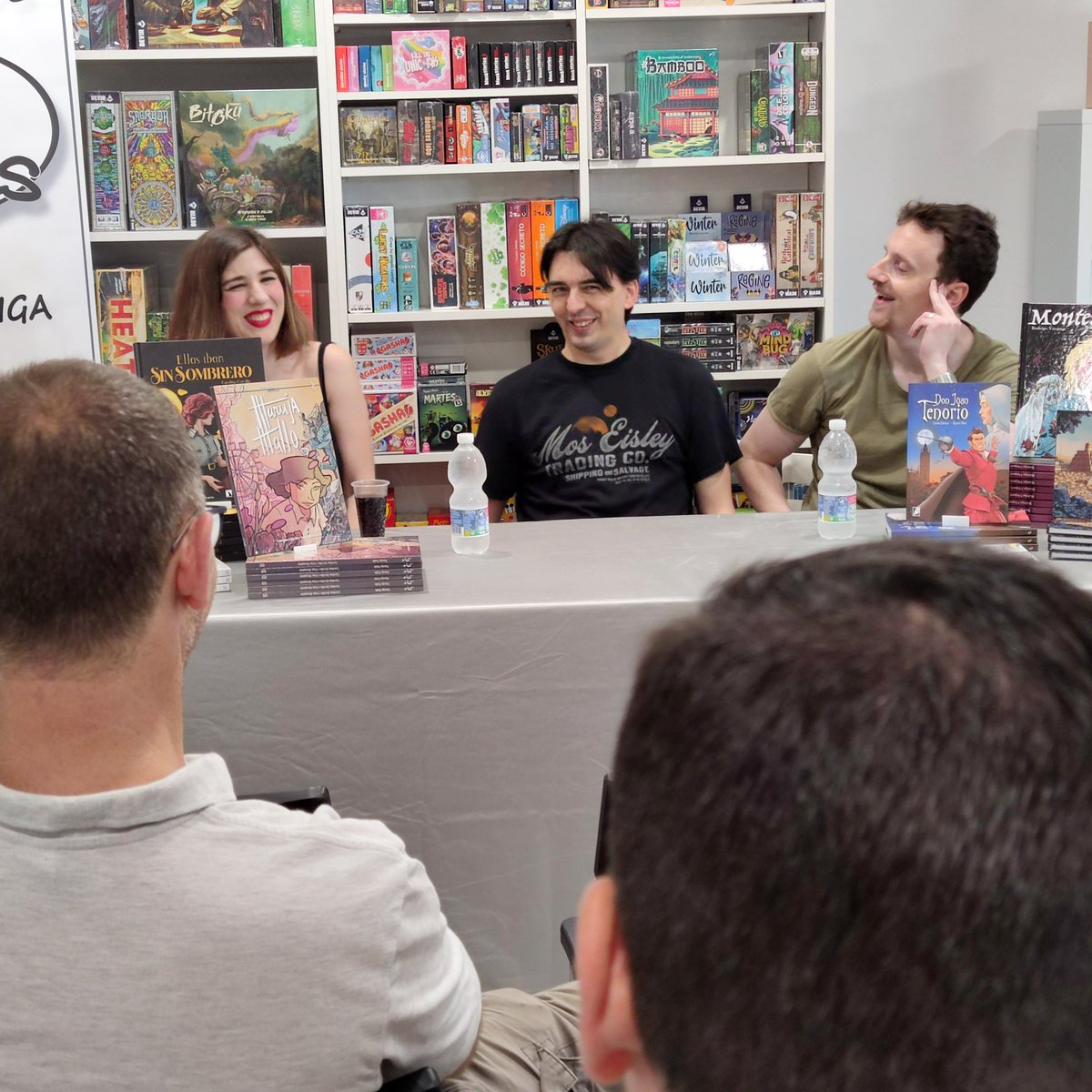 Dark Cómics tweet media