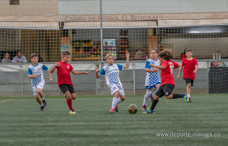 Galería del Torneo Educativo de #fútbol7  ‘Málaga con Valores’ celebrado en el @cdfromeral 
Ver 📷 imágenes en 👉  bit.ly/3qNWkaS
@plataforma090  #FundaciónMCF @MalagaCF  @malaga #deportemalaga