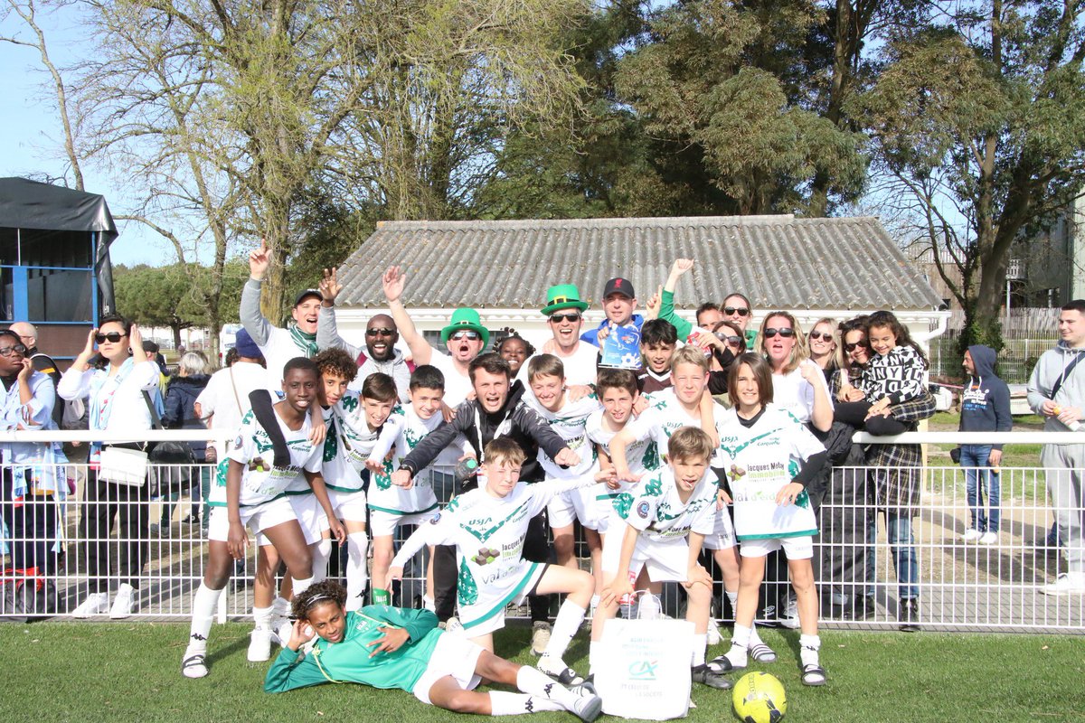 tiismaa44's tweet photo. 𝗙𝗶𝗻 𝗱𝗲 𝗰𝗵𝗮𝗽𝗶𝘁𝗿𝗲 𝗮𝘃𝗲𝗰 𝗹𝗲𝘀 𝟮𝟬𝟭𝟬💥

Ce week-end s’est clôturé cette magnifique saison avec les U13 Region.

🥉𝚄𝟷𝟹 𝚁𝚎𝚐𝚒𝚘𝚗
🥈𝚅𝚒𝚌𝚎-𝚌𝚑𝚊𝚖𝚙𝚒𝚘𝚗 𝚛𝚎́𝚐𝚒𝚘𝚗𝚊𝚕

Un réel plaisir d’avoir pu accompagner cette bande de copains.🫶🏼

@USJAcarquefoot https://t.co/DTy1wilgBd