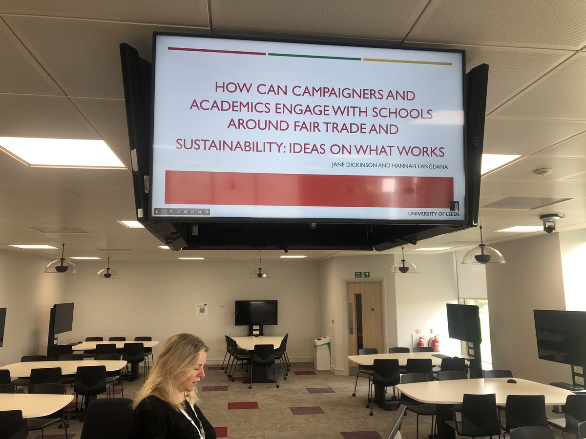 DECLeeds's tweet photo. Exciting to be part of #FTIS @UniLeedsNews just look at our workshop room!! #Fairtrade #Sustainability https://t.co/Ovn62giSbT
