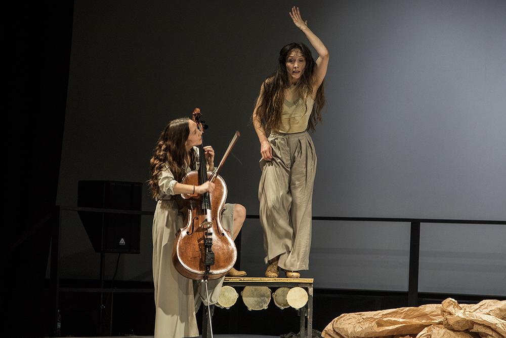 flamencofest's tweet photo. With playful elegance, these artists have crafted a visual and sensual performance on the boundary of where one ends and the other begings – using strings, voice and movement.
Don't miss one of the most avant-garde shows of #FFLondon!
🎟️https://t.co/qVBkaRU4I9
📍July 15 7:30pm https://t.co/wjUqd7bZC9