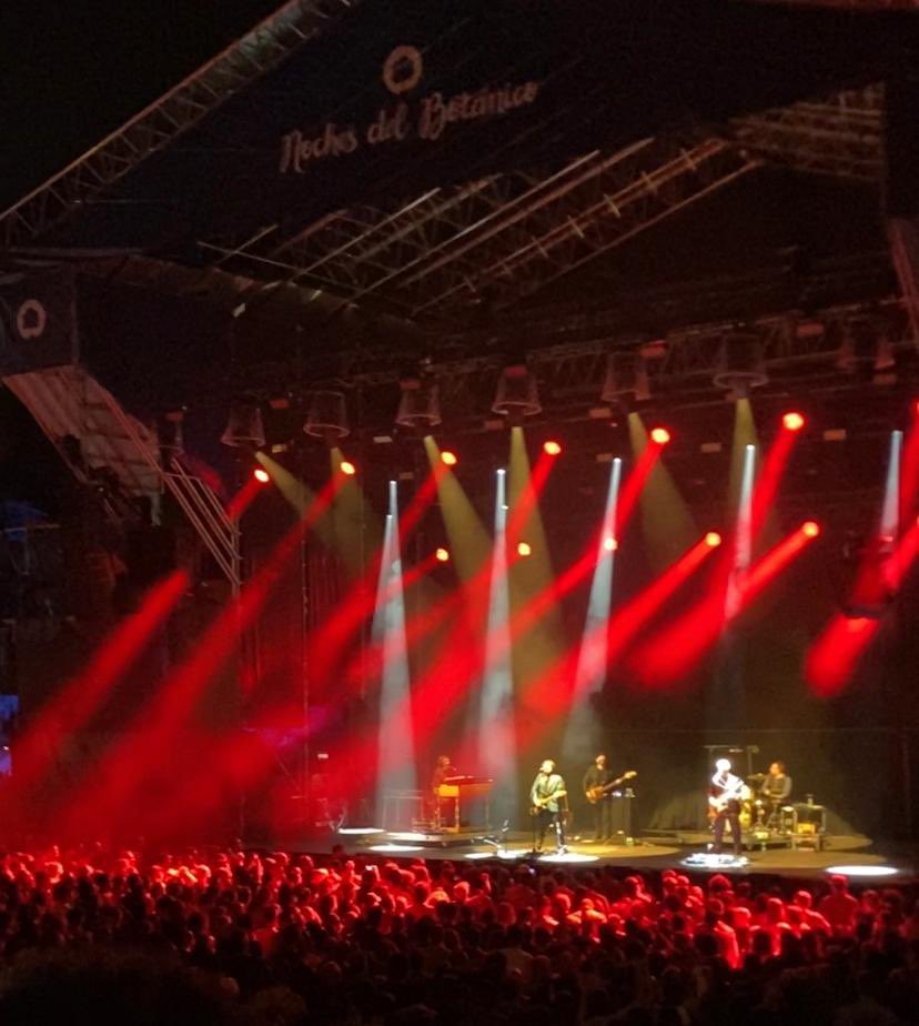 Ayer viví mi concierto más especial de <a href="/quique_gonzalez/">Quique González</a> : era el enésimo para <a href="/malugt_82/">Lucía Glez.Torralba</a> y para mi, pero el 1ero para Abril, nuestro Pequeño Rock and Roll.