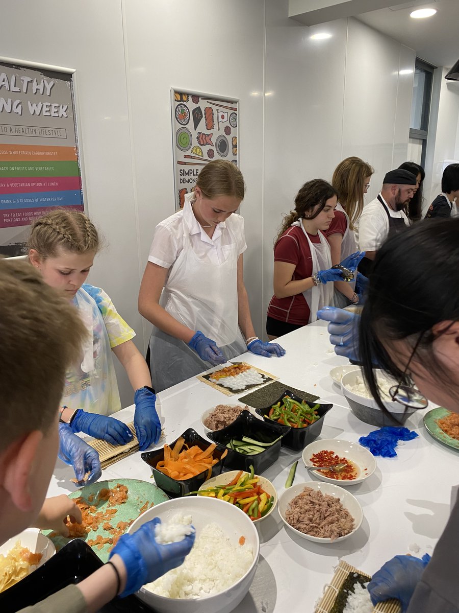 Our boarders were offered an interactive sushi making masterclass that was led by Ben Cook, Regional Executive Chef at Holroyd Howe. The boarders had great fun making sushi, then enjoyed a delicious Japanese themed dinner. #NationalBoardingWeek