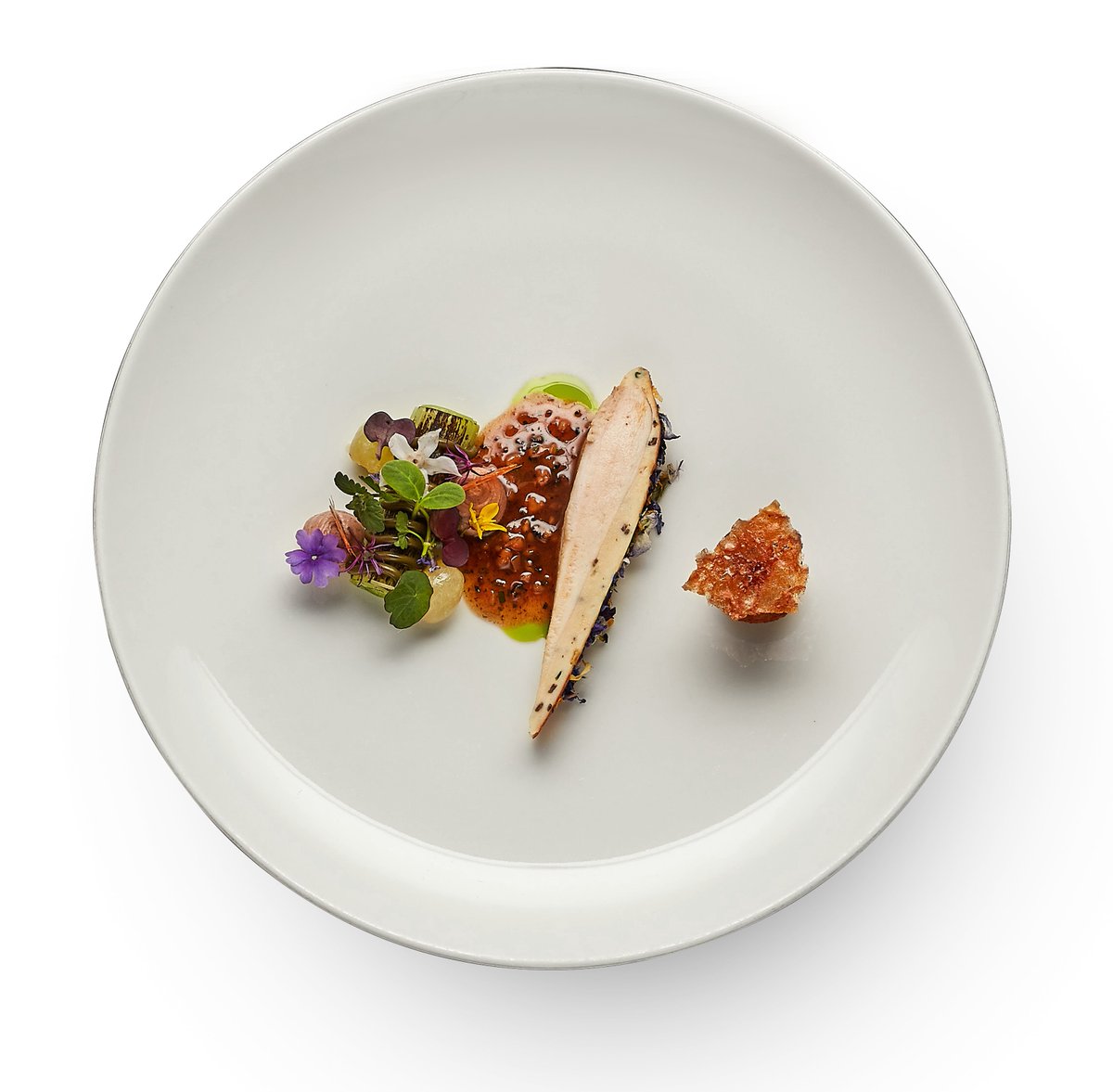 In Poznań, Muga goes straight into the Guide with a #MICHELINStar thanks to the exceptional quality of its cooking #MICHELINGuidePOL23