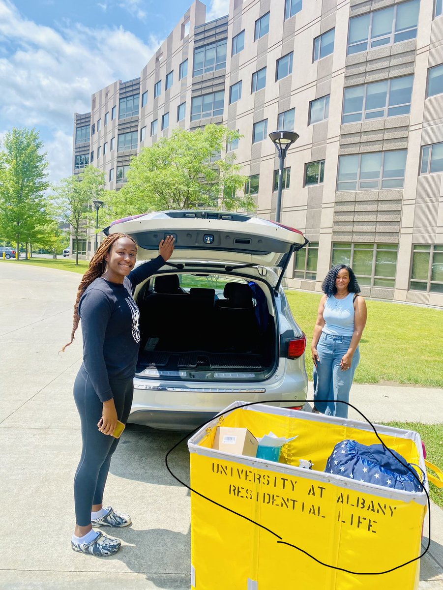 So far June has been amazing. June 1 graduation, June10 graduation-party June18 new chapter begins. 1st day ⁦<a href="/UAlbanyWBB/">UAlbany WBB</a>⁩ ⁦<a href="/jessiesmom98/">Lisa Fletcher Cooper</a>⁩ ⁦<a href="/AaliyahLewis_4/">Aaliyah Lewis</a>⁩ ⁦<a href="/Dominique_2232/">Dominique</a>⁩ ⁦<a href="/CoachWalter2865/">Coach Walter Welsh</a>⁩ ⁦<a href="/jay47937786/">TurnBull A.C.’s</a>⁩ WHAT A RIDE