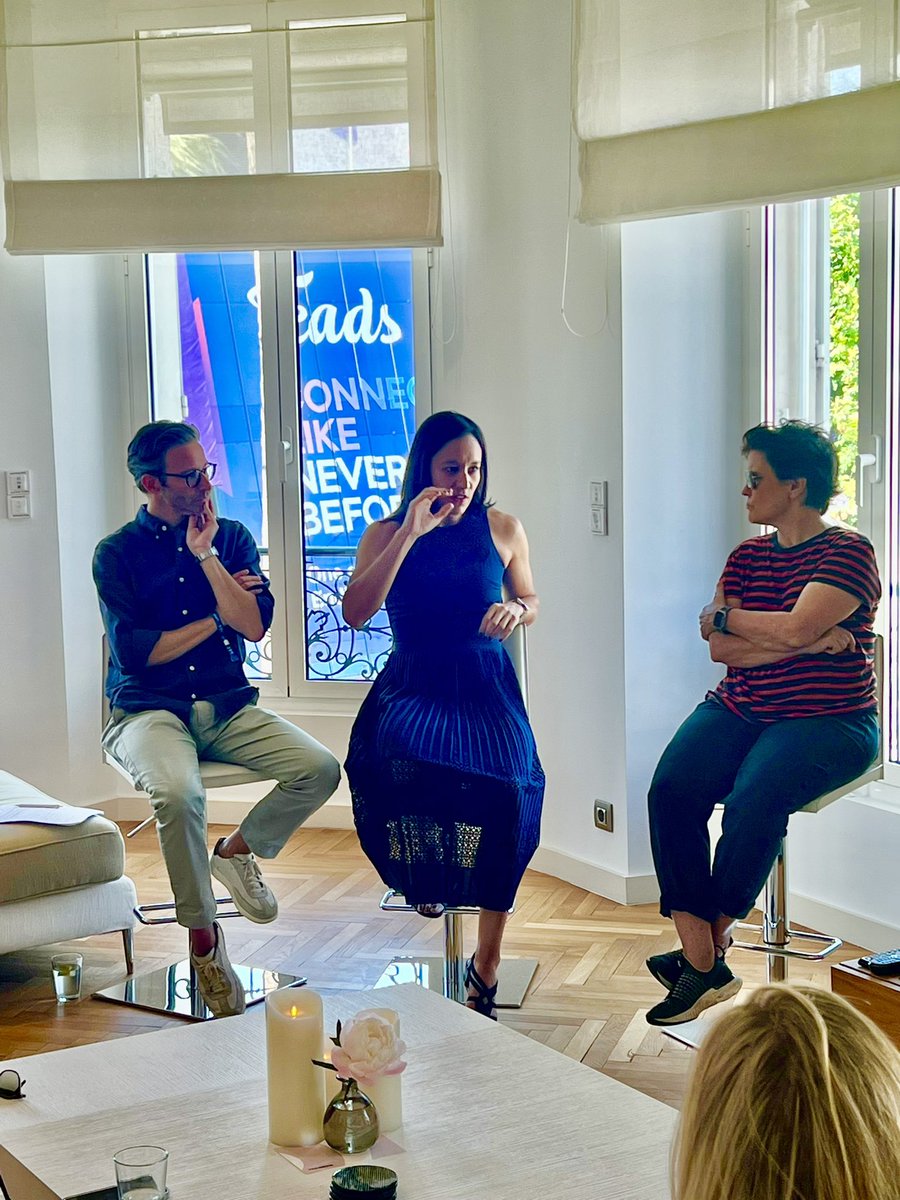 Great discussion on how marketers can take advantage of news to reach high value, unduplicated reach between <a href="/karaswisher/">Kara Swisher</a>, Ad Fontes Media CEO, Vanessa Otero and Mindshare Global CEO, Adam Gerhart. Thanks to <a href="/voxdotcom/">Vox</a>, Jim Bankoff, Ryan Pauley and Renee Appelle. #CannesLions2023