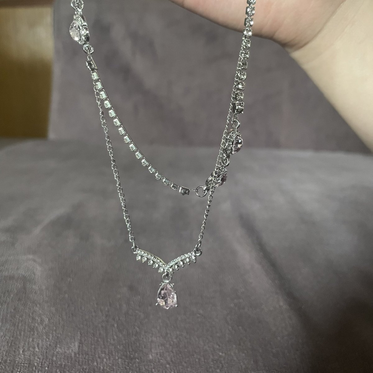 _fa8072's tweet photo. สร้อยคอสองชั้น จี้รูปหัวใจ ประดับเพชรคริสตัล

ราคา 20 🎀

#ส่งต่อเสื้อผ้ามือ2 #ส่งต่อเสื้อผ้า #เสื้อผ้าม���อสอง #เสื้อผ้ามือ2 #ส่งต่อ #ส่งต่อกระเป๋า #ส่งต่อรองเท้า #โล๊ะตู้ #ถุงมือ #มงกุฎ https://t.co/HQP2nA7OVx