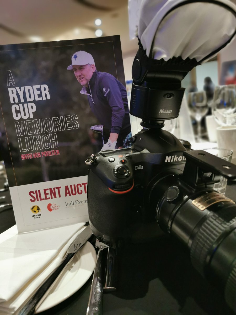 We have arrived for what is going to be a spectacular event with @LashingsWorldXI hosting golfing legend Ian Poulter

London Camera Exchange Southampton Civic for all your photographic needs https://t.co/nZF6rZ6zi9