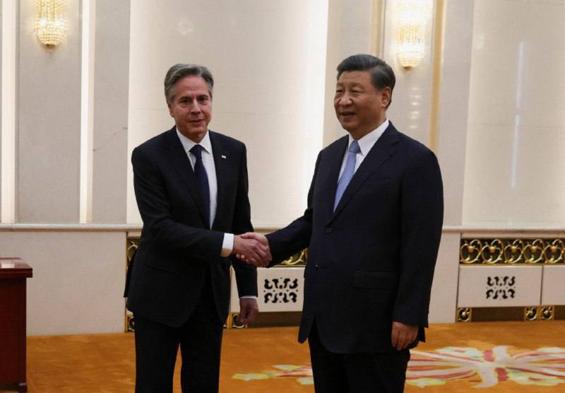 What you will say about this bonding? 

Chinese president Xi Jinping meets with U.S. Secretary of State Antony Blinken in Beijing  #Blinken 
#WestWatch #ChinaDiplomacy #ChinaUS