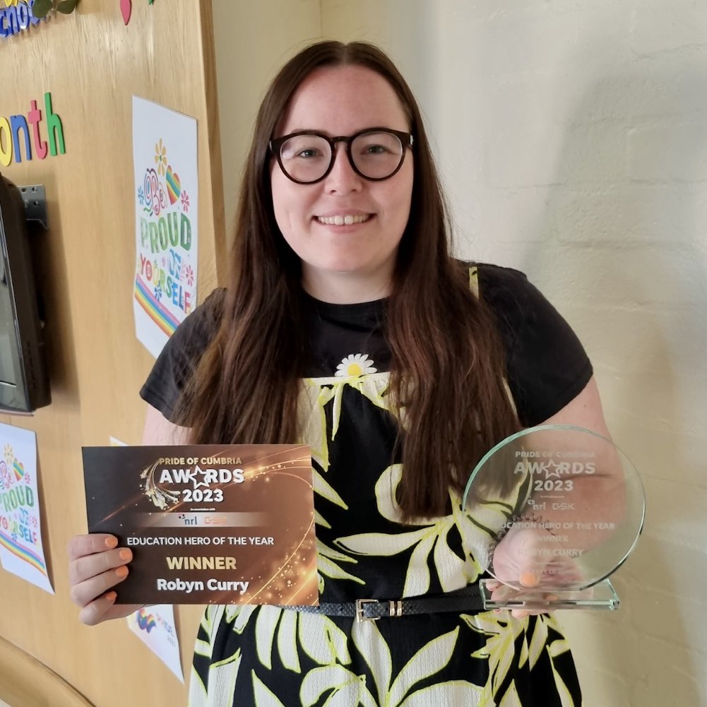 Robyn Curry, a TA @RennieSchool in Carlisle has won this year's #PrideOfCumbria 'Education Hero' Award'. Nominated by a parent because 'she doesn’t leave her work at the school gates' and 'has a fantastic bond with children at the school.' We are all very proud of you Robyn!