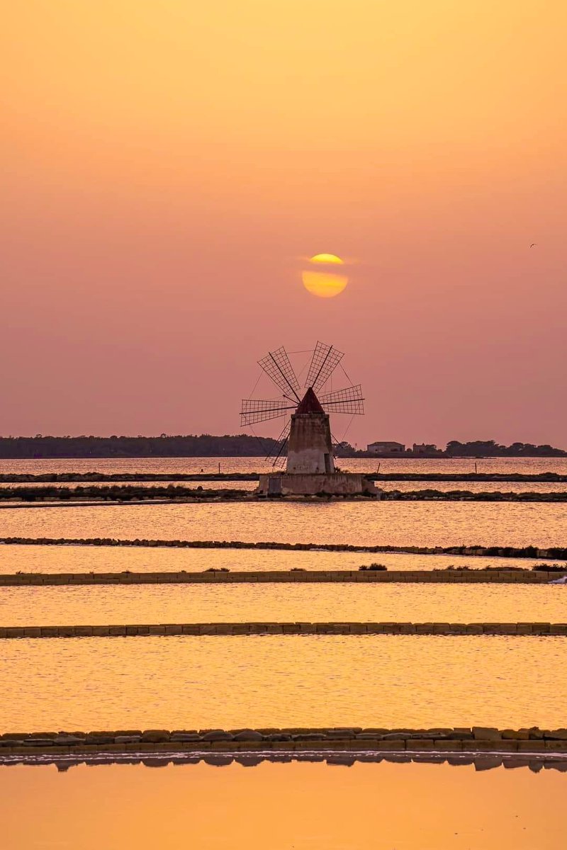 MARSALA (Tp)
Tramonto sulle saline
#cosesicule