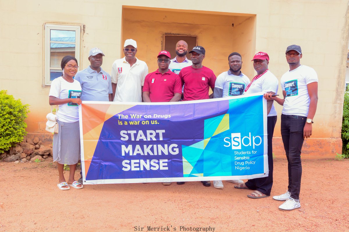 Olubash's tweet photo. #SSDPNigeria is committed to the advocacy for #DrugPolicy built on the foundation of #PublicHealth, #HarmReduction & #HumanRights to ensure the right of everyone to the enjoyment of the highest attainable standard of physical & mental health
#SupportDontPunish
#StartMakingSense https://t.co/7HkNHayMGI