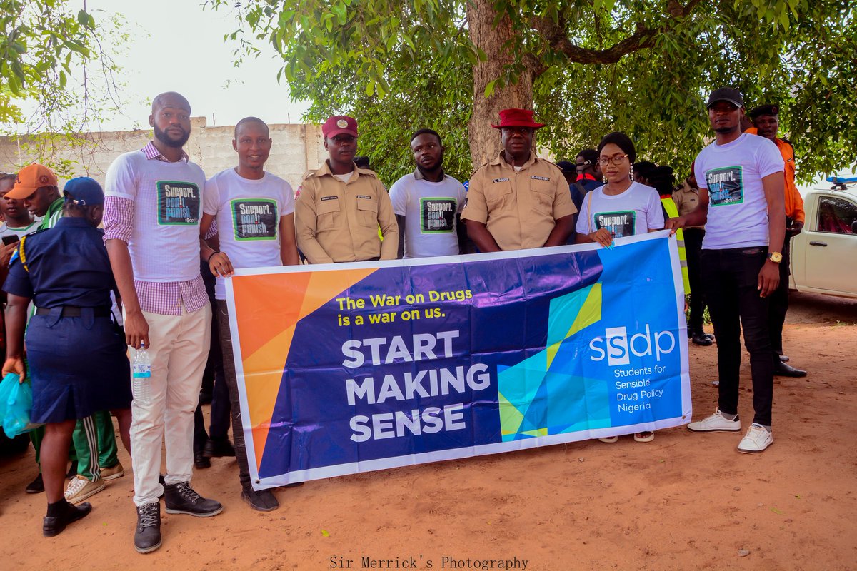 Olubash's tweet photo. #SSDPNigeria is committed to the advocacy for #DrugPolicy built on the foundation of #PublicHealth, #HarmReduction & #HumanRights to ensure the right of everyone to the enjoyment of the highest attainable standard of physical & mental health
#SupportDontPunish
#StartMakingSense https://t.co/7HkNHayMGI