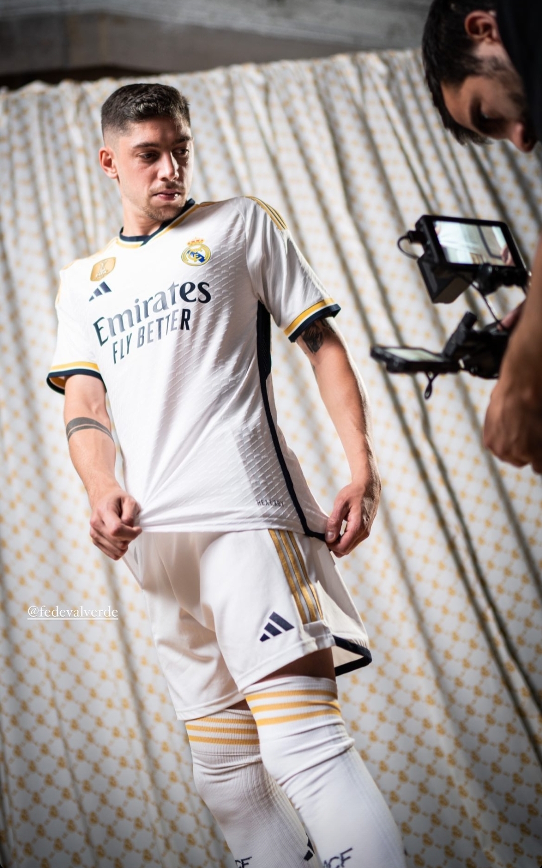 Madrid Xtra on X: 👕 Official: The new away kit will be available