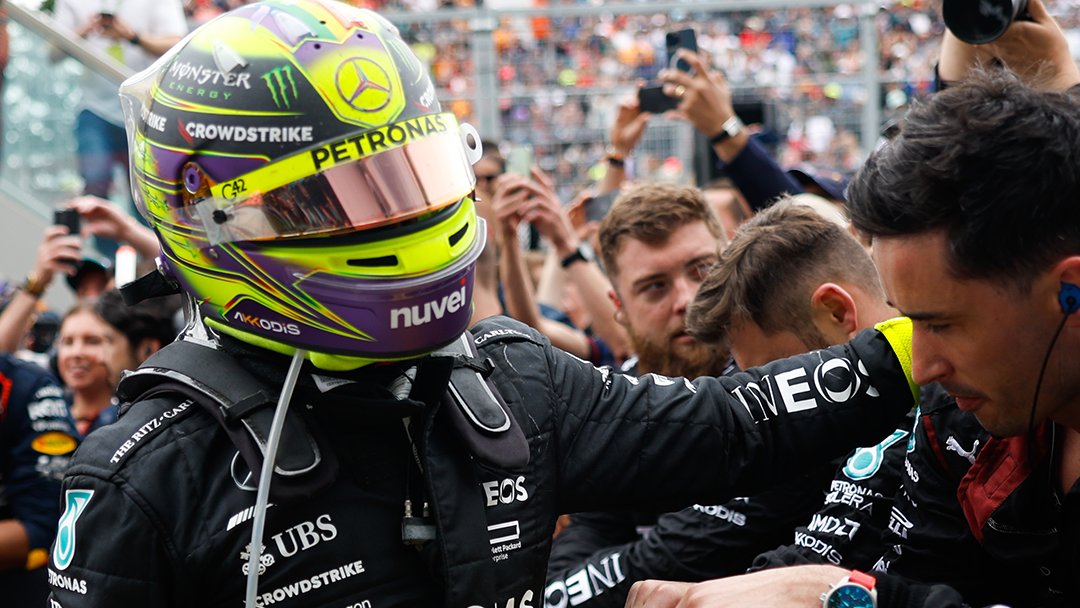 amgmotorsport's tweet photo. 1️⃣9️⃣4️⃣ @F1 podiums for @LewisHamilton! 🤩👏

💬🎙️ Lewis: “It’s been a great weekend. To have this consistency and to be up on the podium once again here is fantastic. It's quite an honour to be up on the podium with two other world champions.“

#WorldsFastestFamily #MercedesAMGF1 https://t.co/NZhEa1drjO