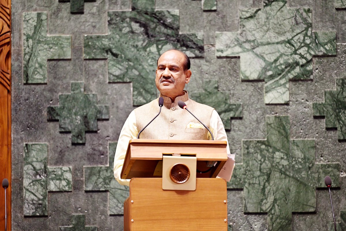 Rakeshnayakbjp's tweet photo. गर्व है, गौरव है, ओम बिरला जी हमारे नेता हैं...
#OmBirla #4YearsOf 17Ls #Rajasthan
@narendramodi
@ombirlakota
@TeamOmBirla_
@BJP4India
@BJP4Rajasthan
@AmitShah
@JPNadda
@Rajkumarchahar9
@cpjoshiBJP https://t.co/rKBNLSc1bX