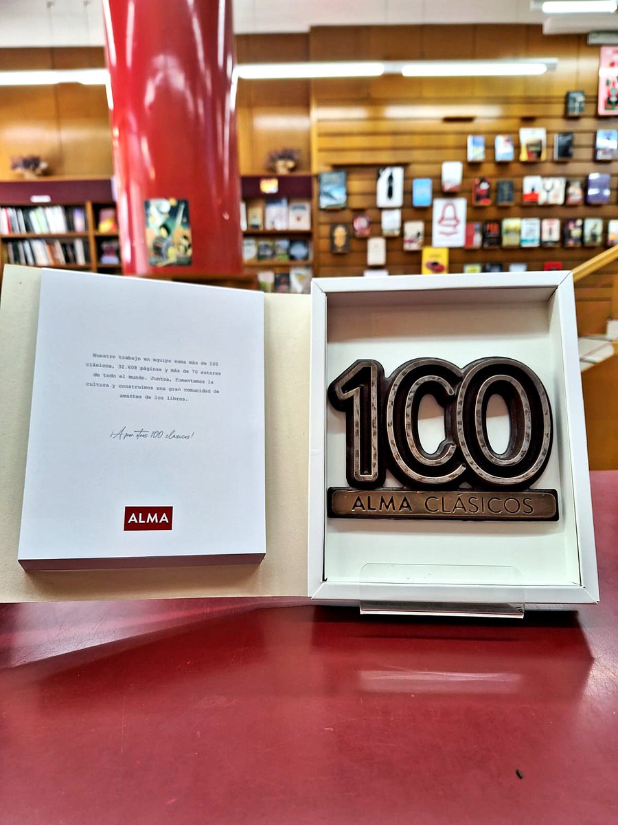 lacaponatgn's tweet photo. 🍾 Per 100 clàssics més! Gràcies #EditorialAlma! 🍾 https://t.co/K1lj6JXLUR