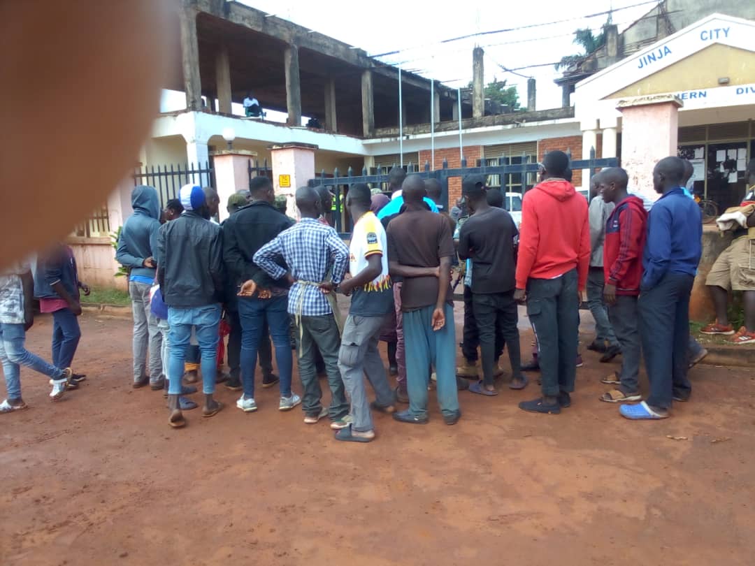 Street Vendors demand the return of confiscated goods. They have camped at the Southern Division Jinja City offices. In May, 2023, Jinja City evicted street vendors. 📷Ivan Lameka. #streetvendors