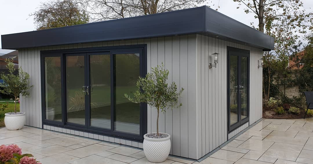 Did you know many things within a garden office are classed as a business expense? 
Great advice here from @ChurchillKnight
shorturl.at/bsBN7
cosygardenrooms.co.uk
#business #gardenroom #gardenoffice #workingfromhome