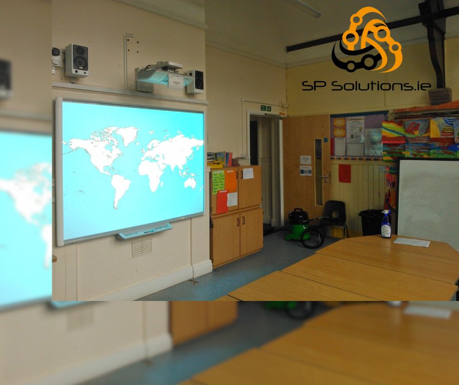 Geography room ready to go! This school opted for the ultra short throw hitachi 😊